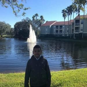 Meet your Posher, Carolina